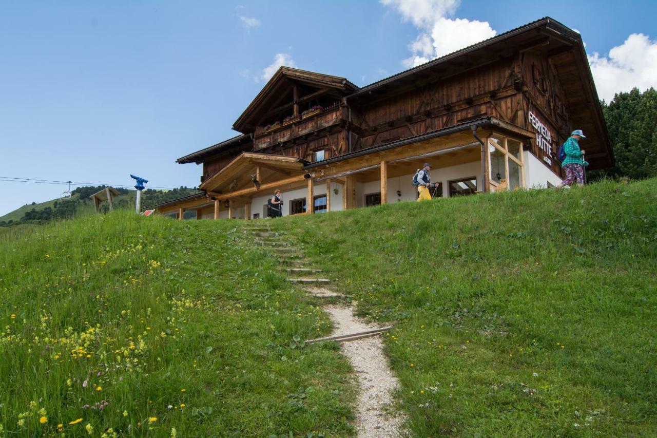 Rifugio Fermeda Hutte Guest House Santa Cristina Val Gardena Екстериор снимка