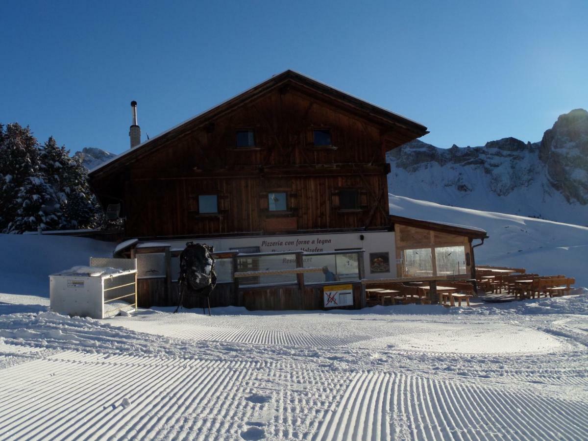 Rifugio Fermeda Hutte Guest House Santa Cristina Val Gardena Екстериор снимка